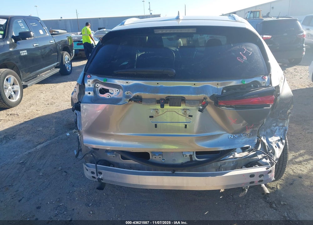 2019 LEXUS NX 300 VIN: JTJYARBZ2K2140586