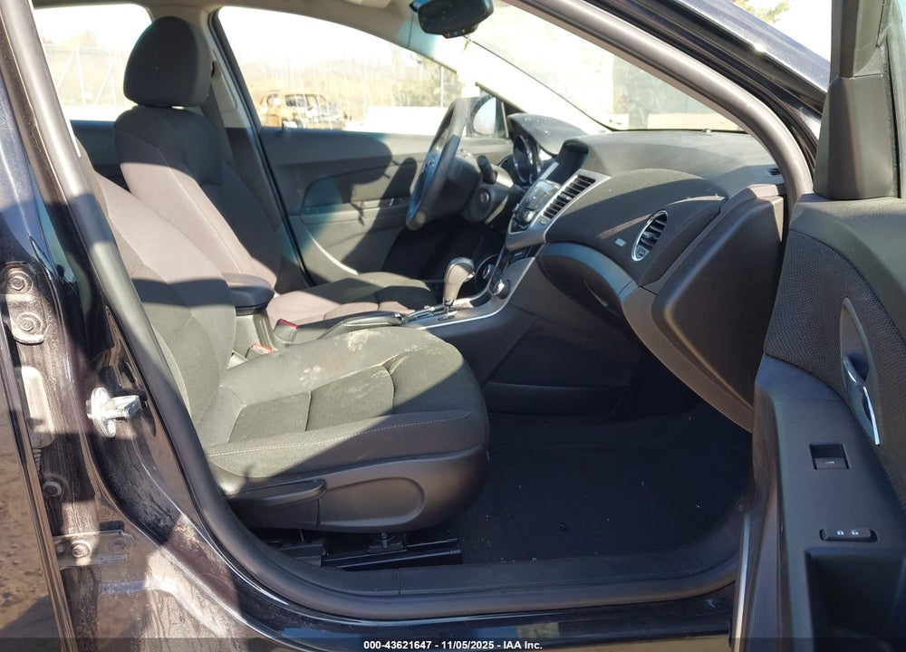 2016 CHEVROLET CRUZE LIMITED 1LT AUTO VIN: 1G1PE5SB2G7211626