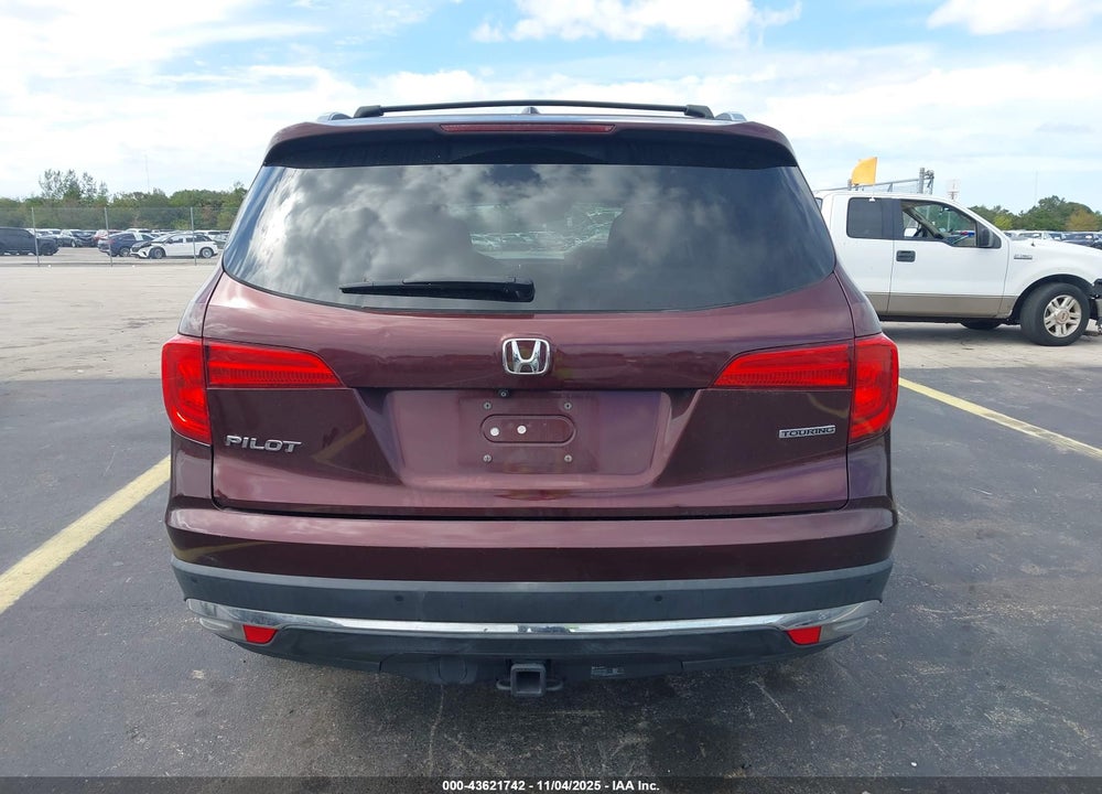 2017 HONDA PILOT TOURING VIN: 5FNYF5H95HB029847
