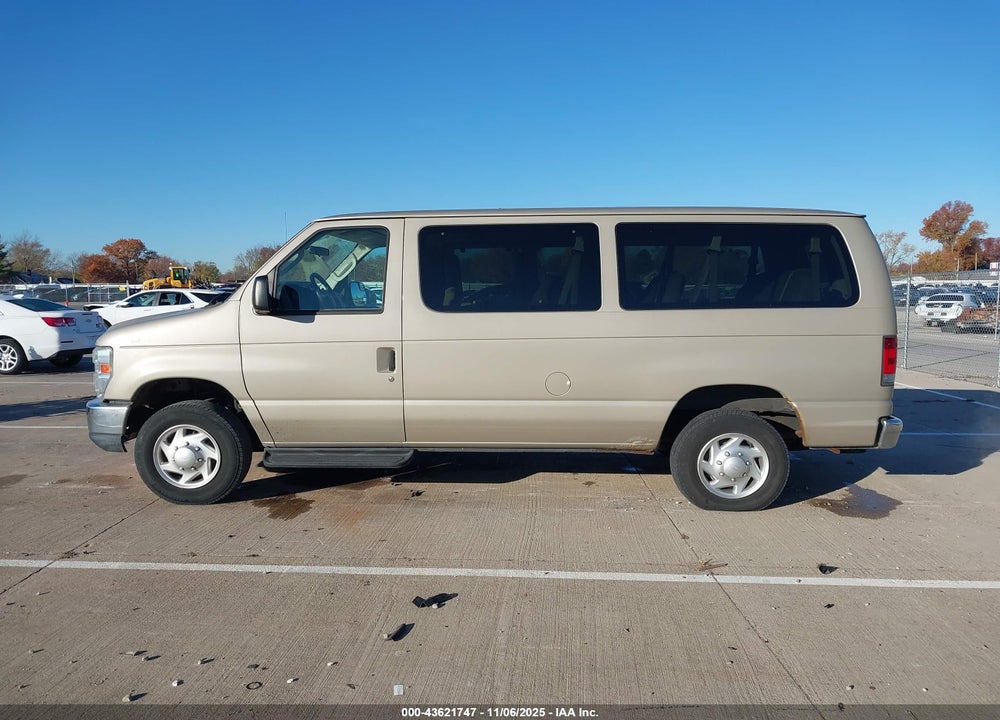2011 FORD E-350 SUPER DUTY XLT VIN: 1FBNE3BL1BDA68694