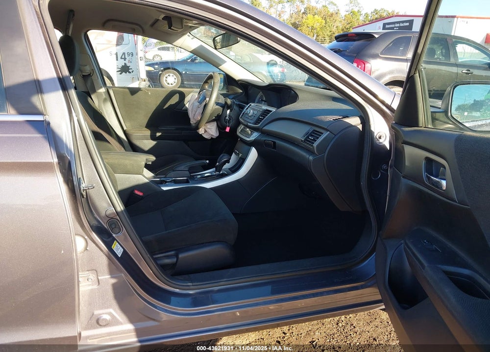 2013 HONDA ACCORD LX VIN: 1HGCR2F39DA284908