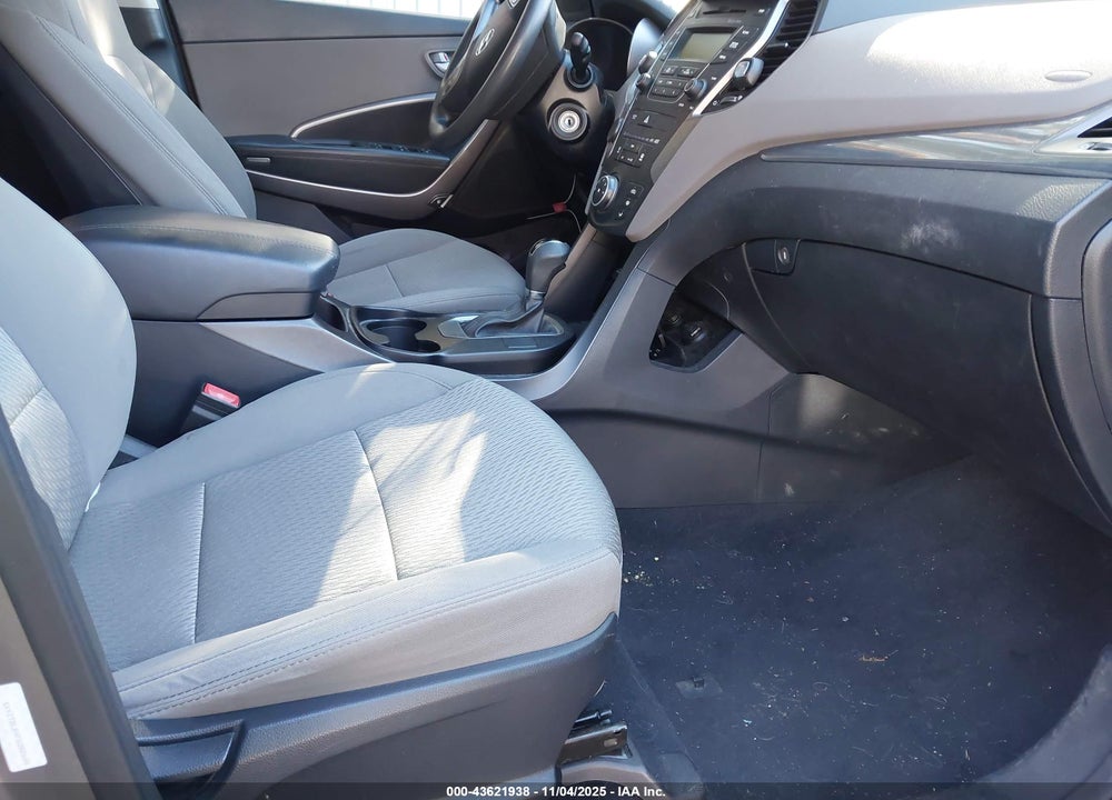 2015 HYUNDAI SANTA FE VIN: 5XYZTDLB4FG282648