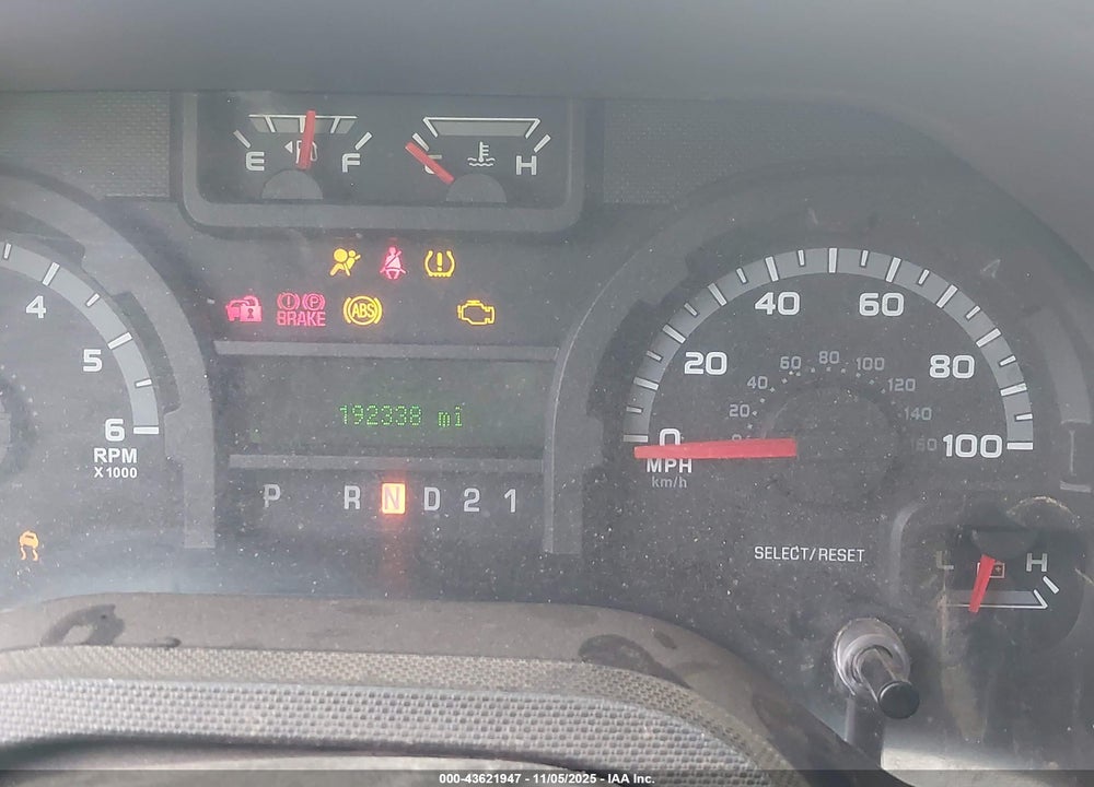 2009 FORD E-350 SUPER DUTY XL/XLT VIN: 1FBNE31L89DA54125