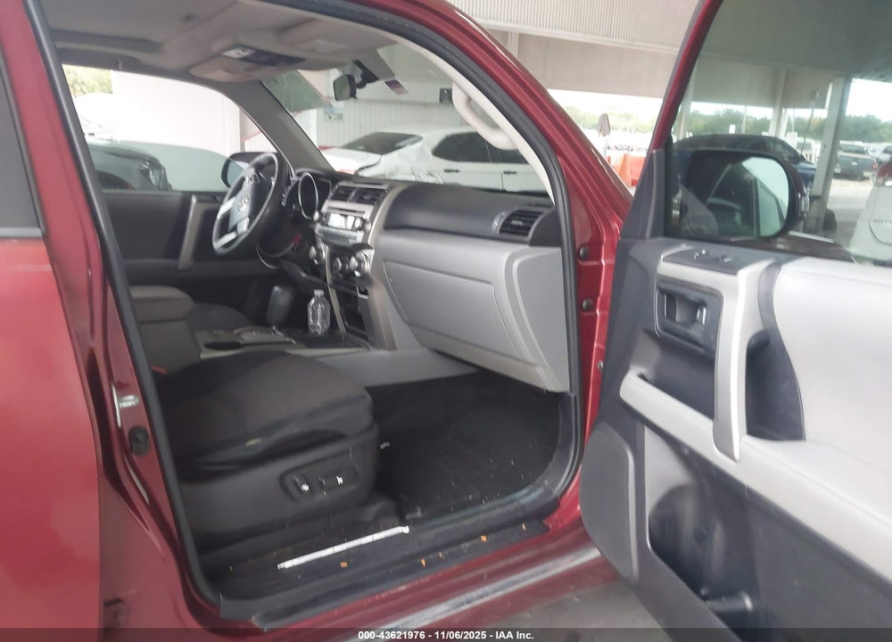 2011 TOYOTA 4RUNNER VIN: JTEZU5JR8B5021735