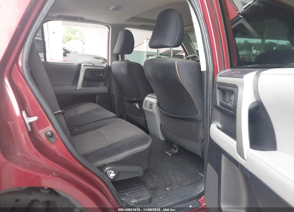 2011 TOYOTA 4RUNNER VIN: JTEZU5JR8B5021735