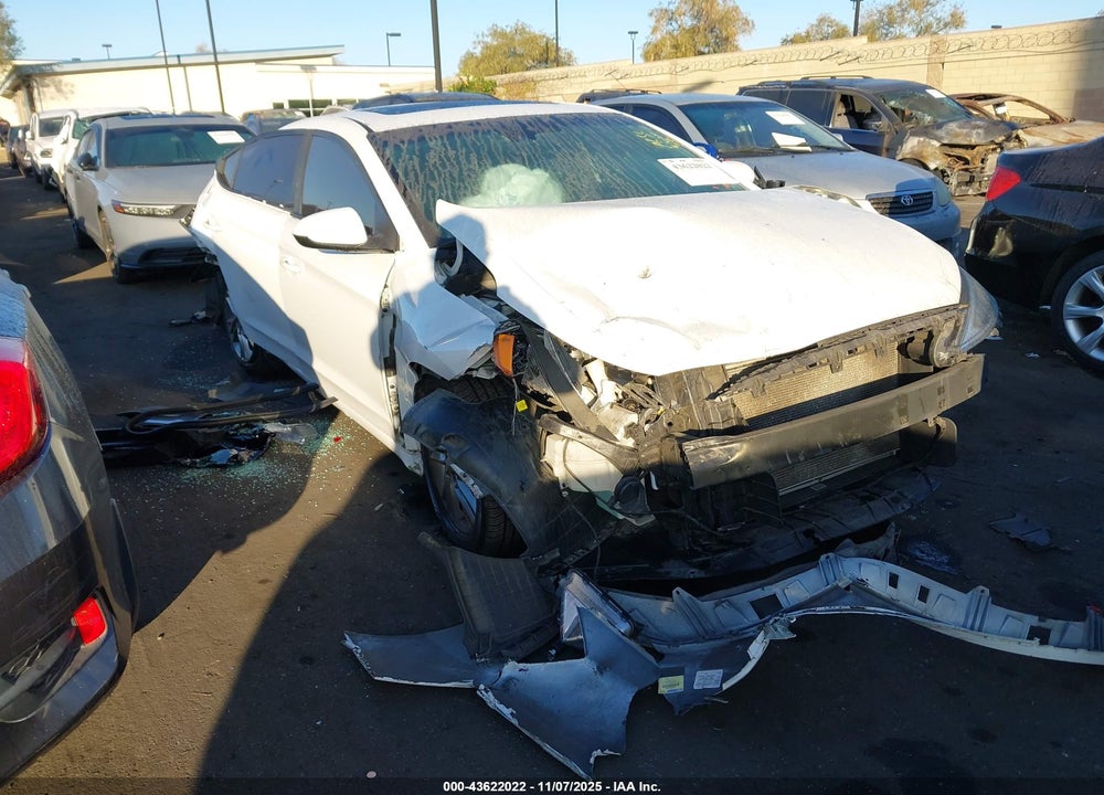 2020 HYUNDAI ELANTRA VALUE EDITION VIN: 5NPD84LF7LH588195