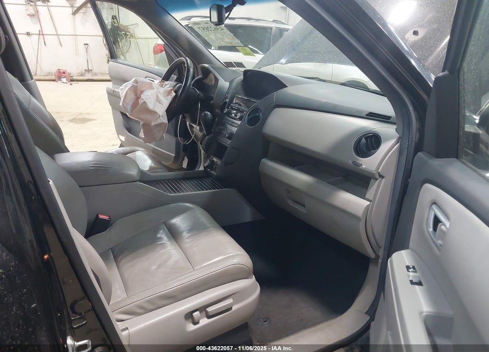 2012 HONDA PILOT VIN: 5FNYF4H79CB028699