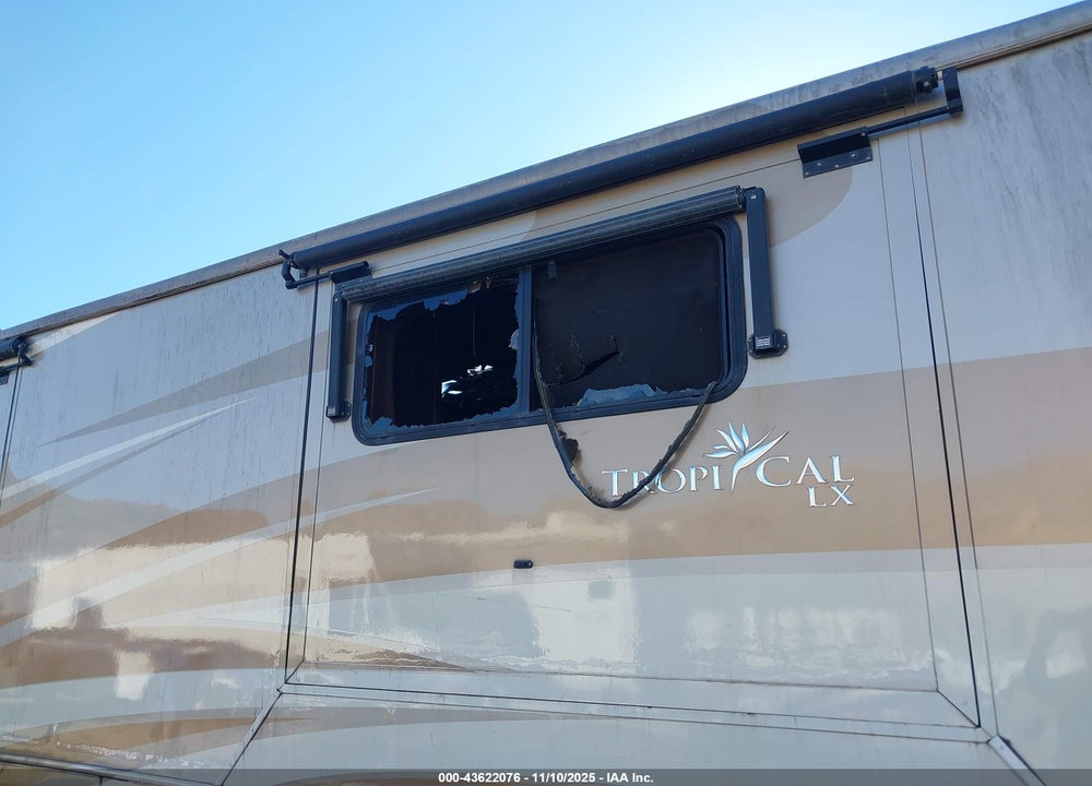 2006 FREIGHTLINER CHASSIS X LINE MOTOR HOME VIN: 4UZAB2DC86CW03439
