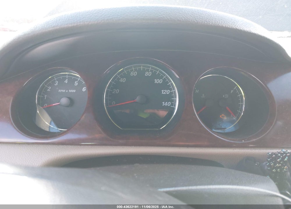 2008 BUICK LUCERNE CXL VIN: 1G4HD57208U136589