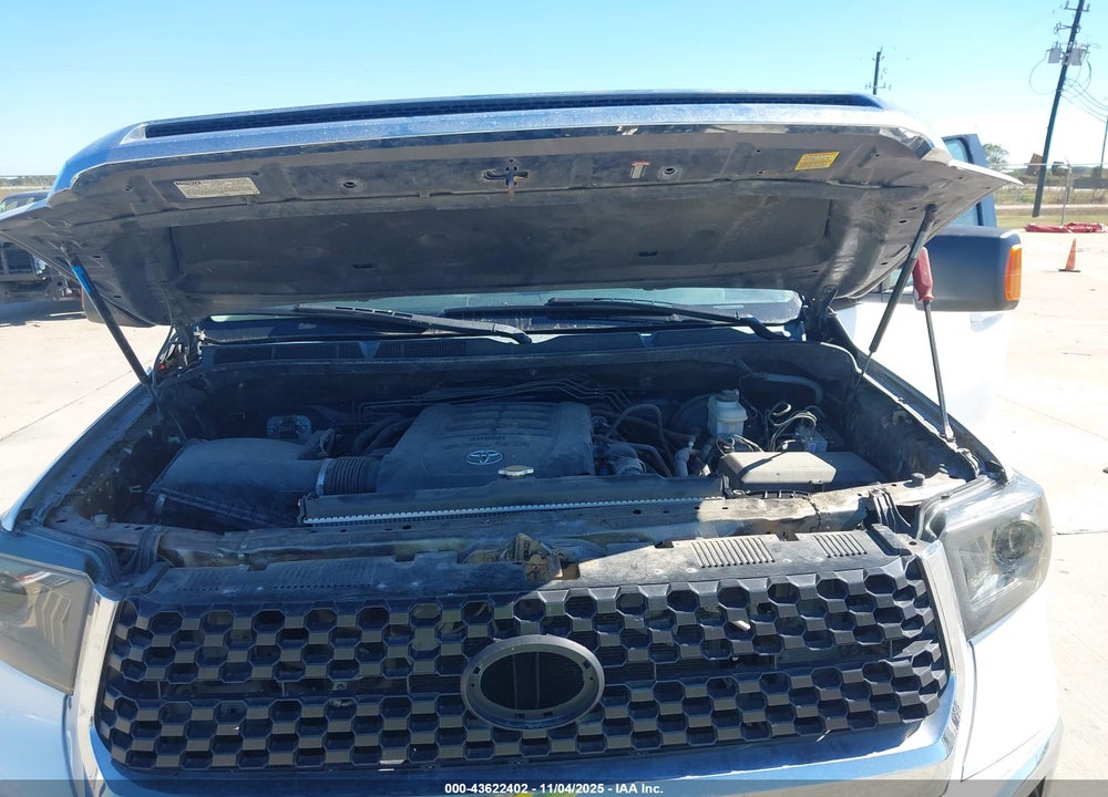 2015 TOYOTA TUNDRA LIMITED 5.7L V8 VIN: 5TFFY5F12FX175298