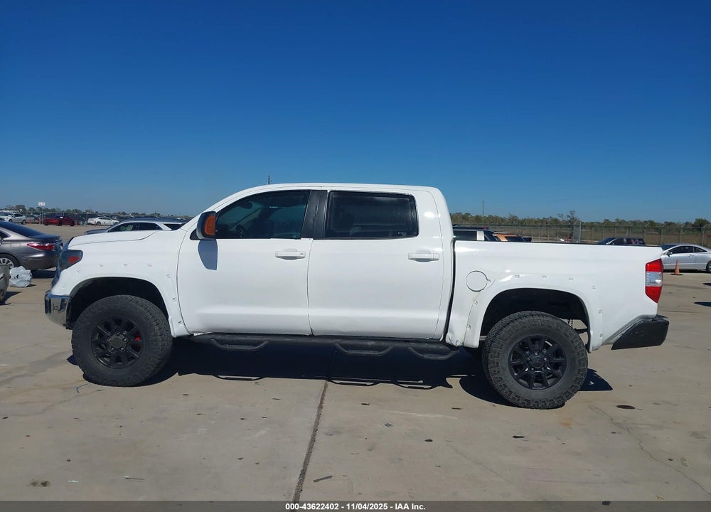2015 TOYOTA TUNDRA LIMITED 5.7L V8 VIN: 5TFFY5F12FX175298
