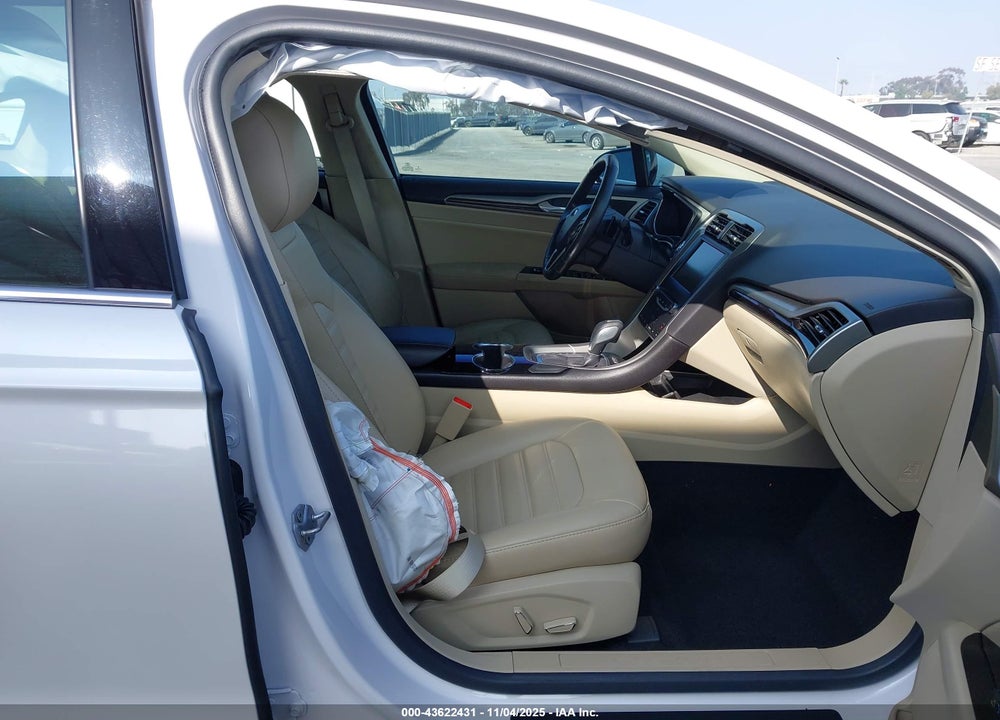 2014 FORD FUSION SE VIN: 3FA6P0H95ER207828