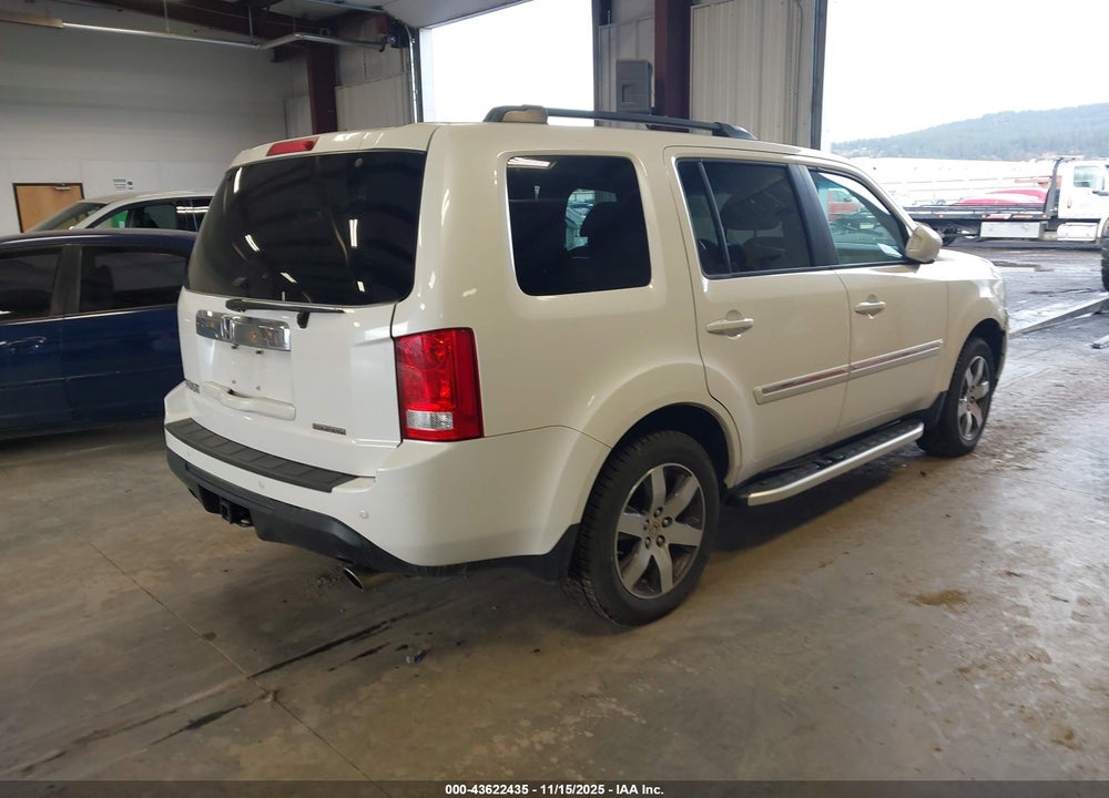 2012 HONDA PILOT TOURING VIN: 5FNYF3H96CB028316