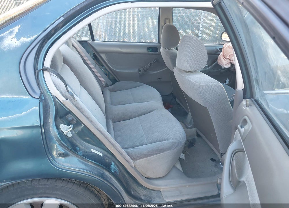 1998 HONDA CIVIC DX VIN: 2HGEJ6625WH539668
