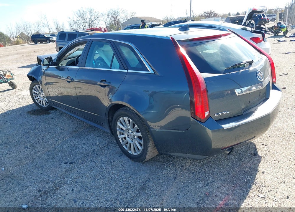 2011 CADILLAC CTS LUXURY VIN: 1G6DG8EY6B0110647