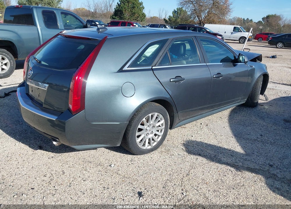 2011 CADILLAC CTS LUXURY VIN: 1G6DG8EY6B0110647