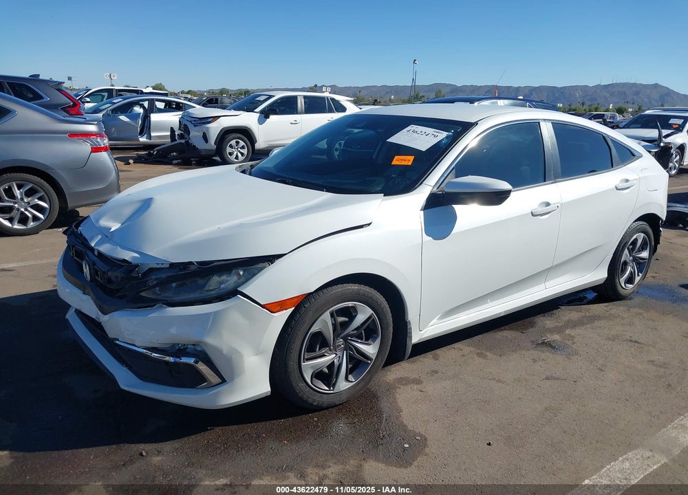 2019 HONDA CIVIC LX VIN: 19XFC2F60KE030568
