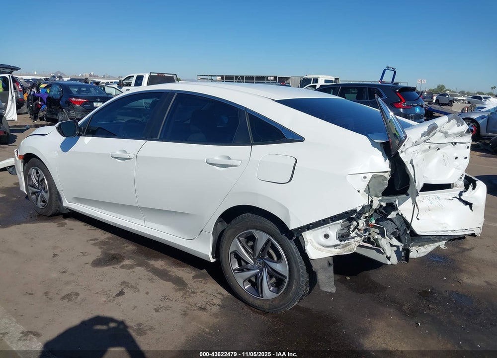 2019 HONDA CIVIC LX VIN: 19XFC2F60KE030568