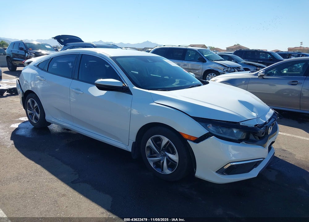 2019 HONDA CIVIC LX VIN: 19XFC2F60KE030568