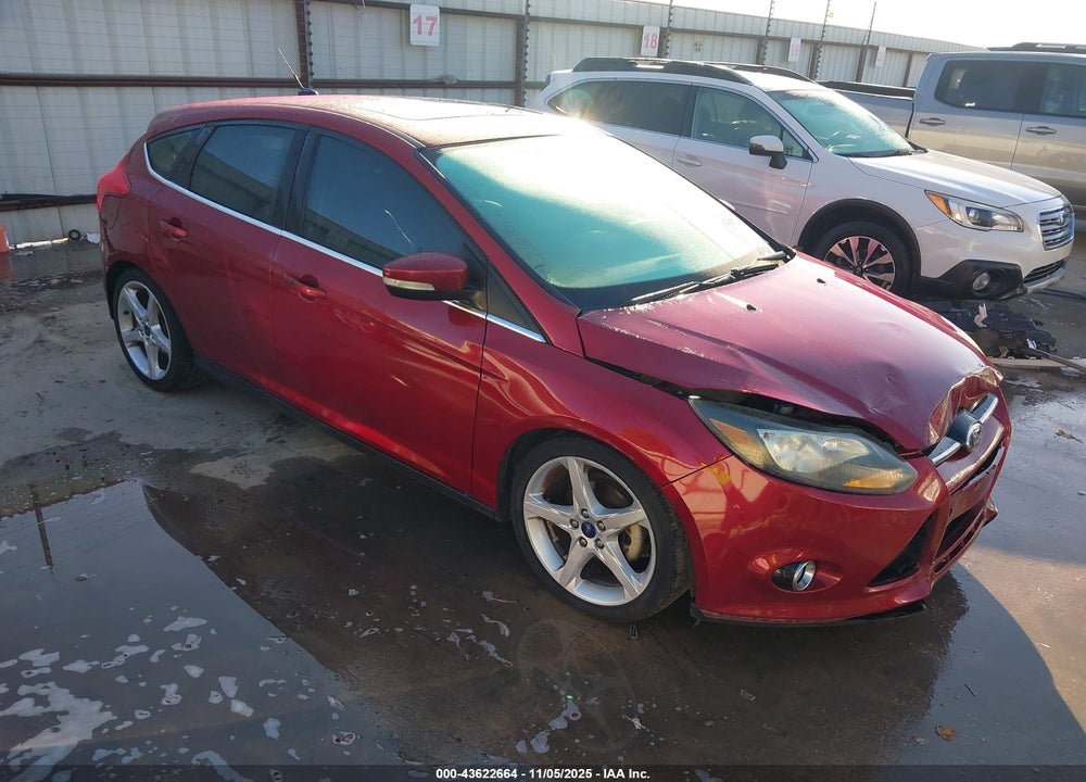 2014 FORD FOCUS TITANIUM VIN: 1FADP3N28EL195785
