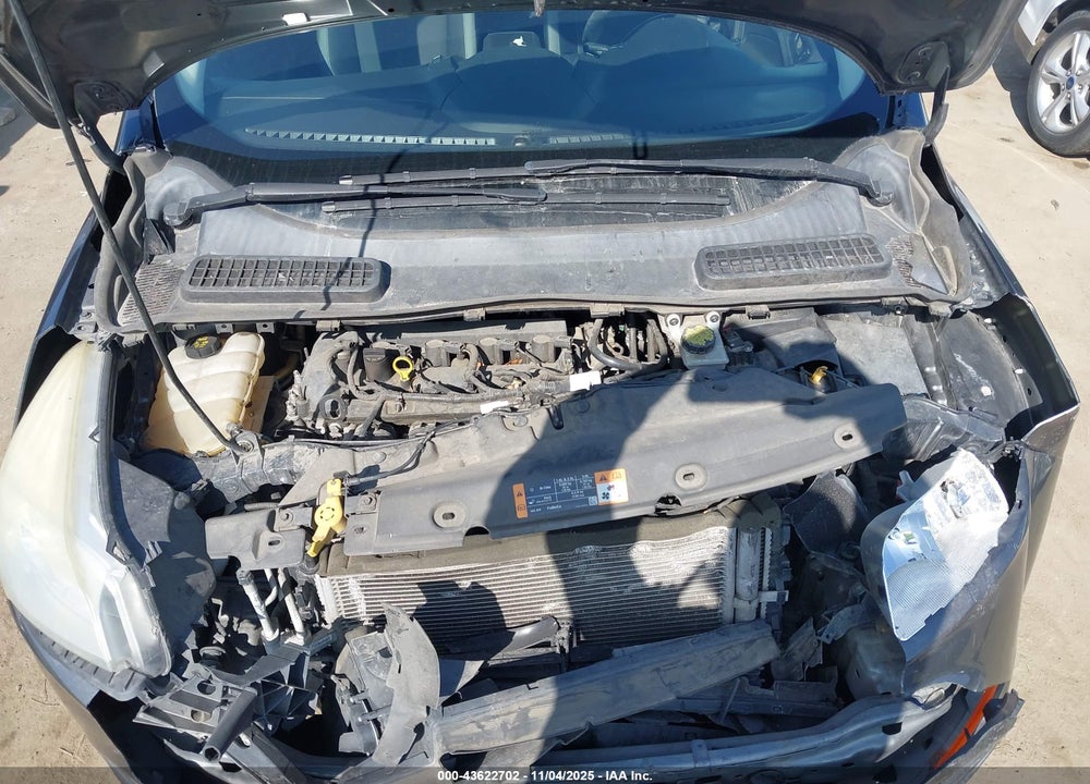 2016 FORD ESCAPE S VIN: 1FMCU0F76GUB40395