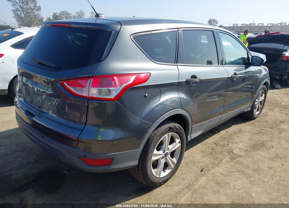 2016 FORD ESCAPE S VIN: 1FMCU0F76GUB40395