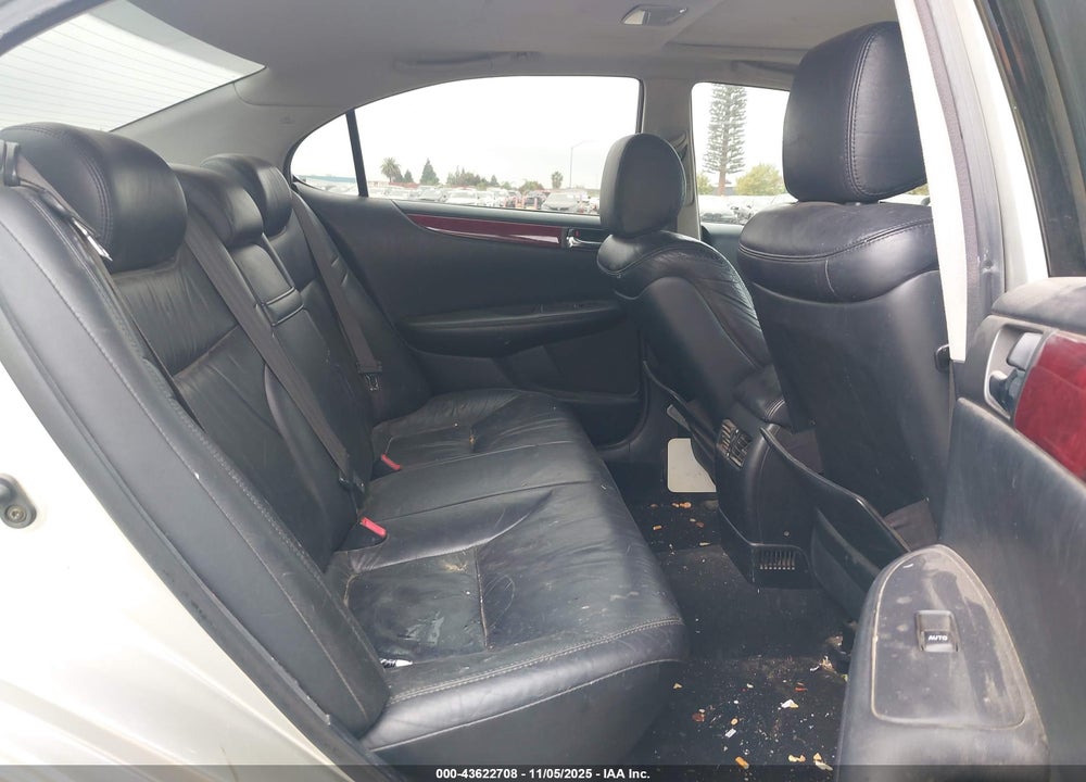 2004 LEXUS ES 330 VIN: JTHBA30G645024606