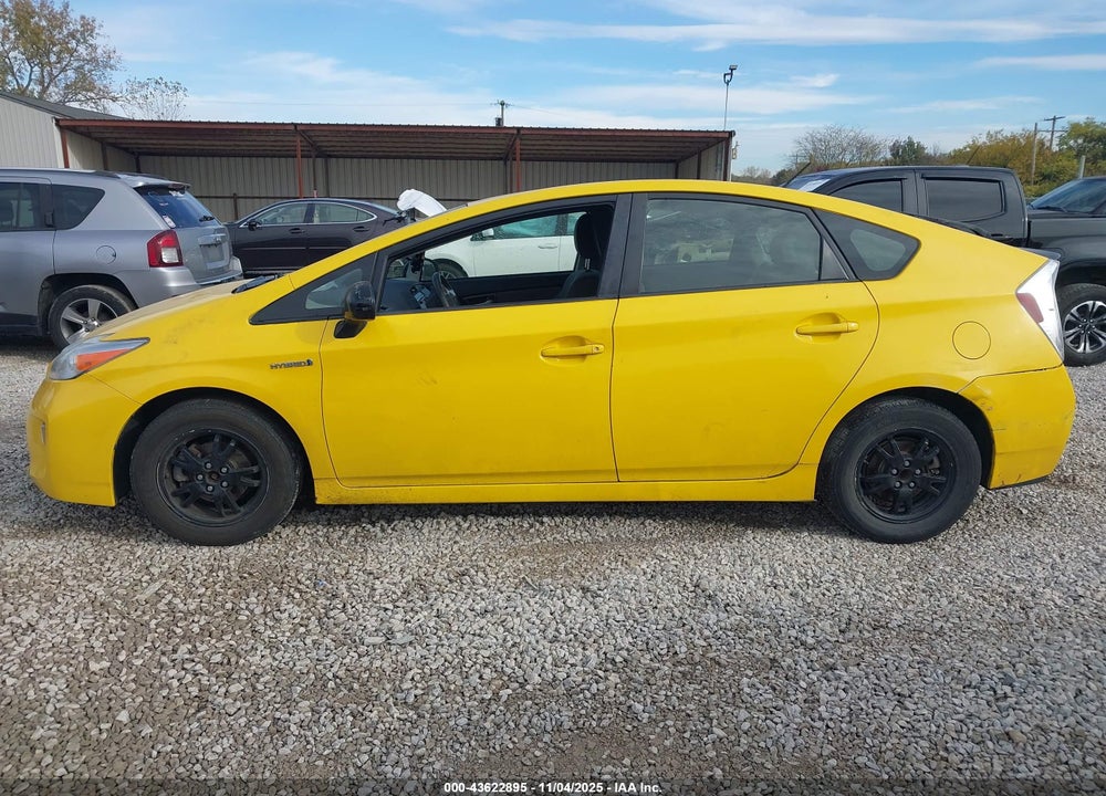 2013 TOYOTA PRIUS TWO VIN: JTDKN3DU6D1638214