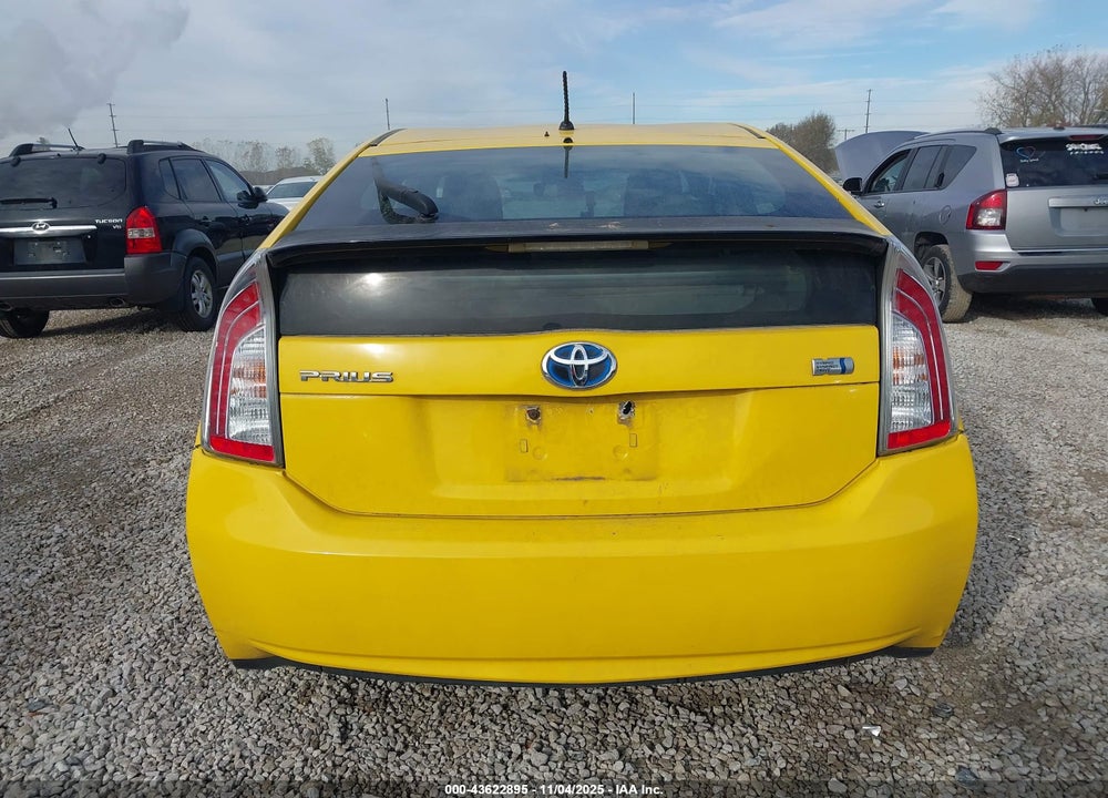 2013 TOYOTA PRIUS TWO VIN: JTDKN3DU6D1638214