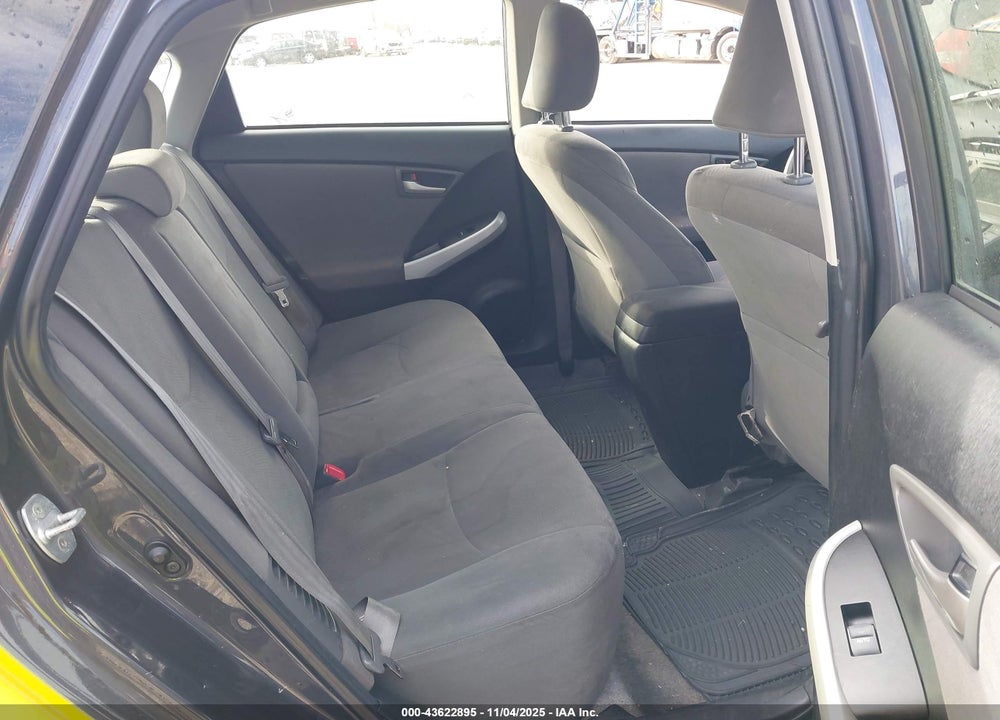 2013 TOYOTA PRIUS TWO VIN: JTDKN3DU6D1638214