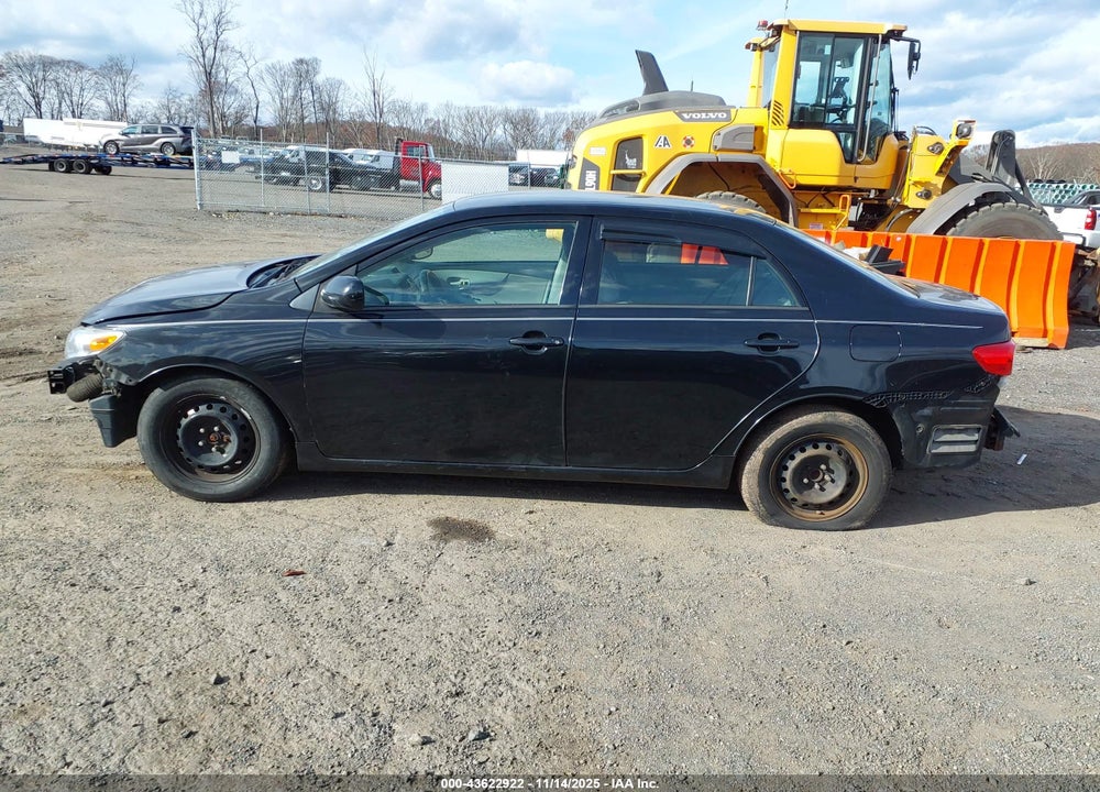 2013 TOYOTA COROLLA L VIN: 2T1BU4EE8DC932905