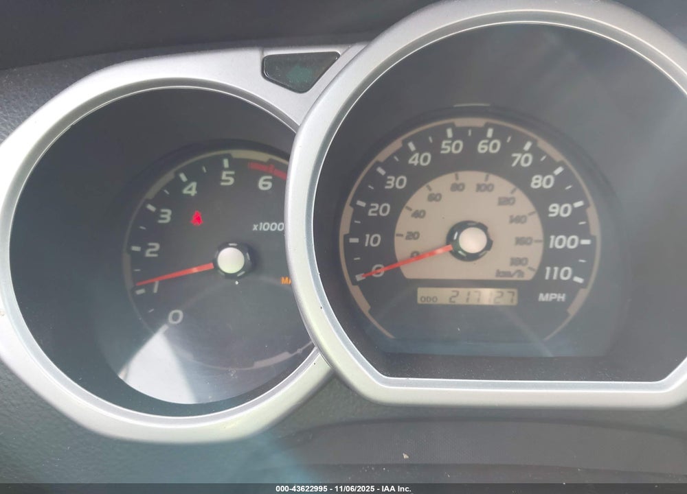 2004 TOYOTA 4RUNNER SR5 V6 VIN: JTEBU14R748020194