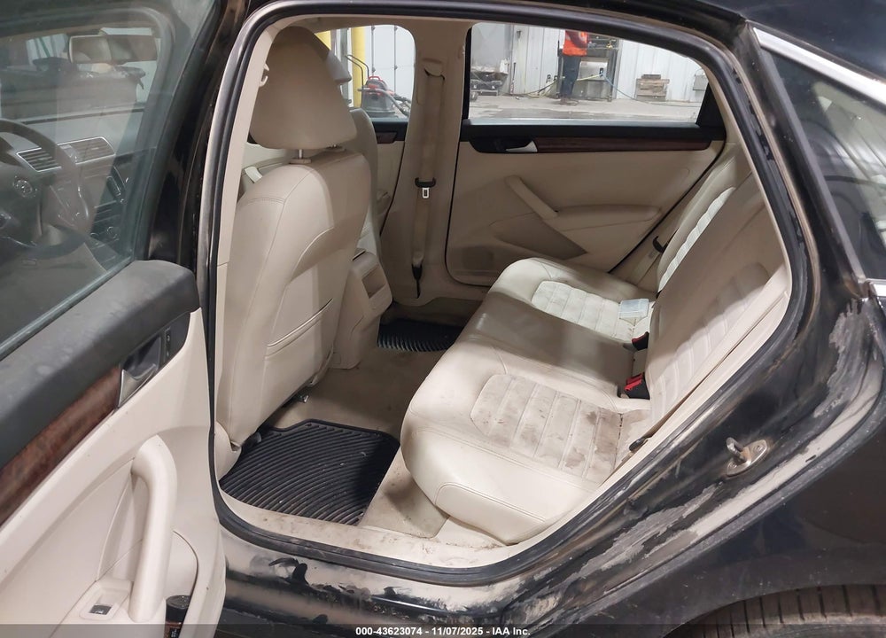 2012 VOLKSWAGEN PASSAT 2.0L TDI SEL PREMIUM VIN: 1VWCN7A3XCC068211