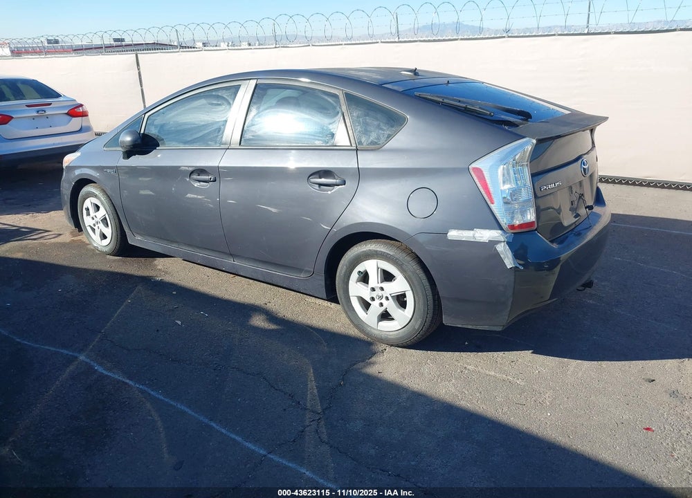 2011 TOYOTA PRIUS VIN: JTDKN3DU7B5314145