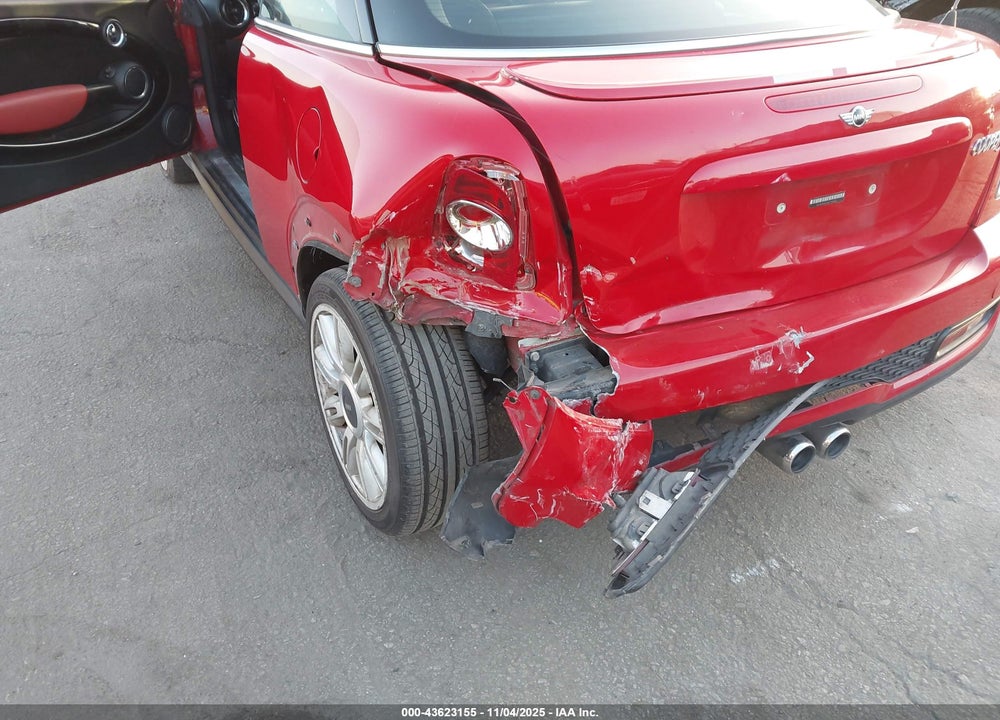 2012 MINI COOPER S VIN: WMWSX3C56CT154662