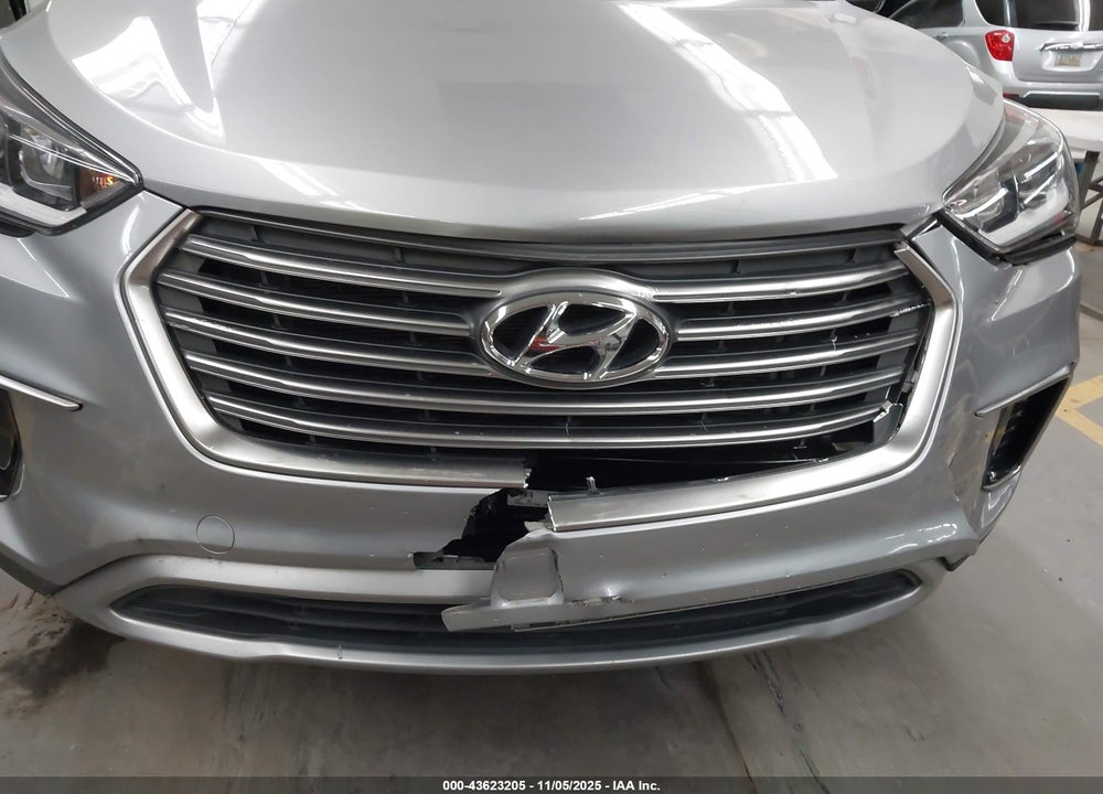 2018 HYUNDAI SANTA FE SE VIN: KM8SM4HF2JU261231