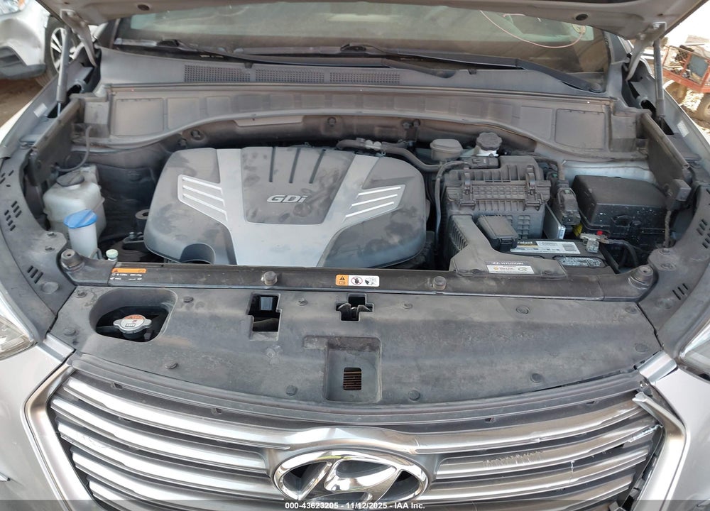 2018 HYUNDAI SANTA FE SE VIN: KM8SM4HF2JU261231