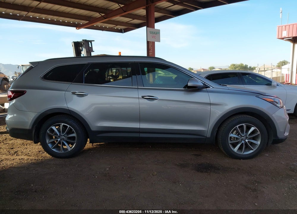 2018 HYUNDAI SANTA FE SE VIN: KM8SM4HF2JU261231