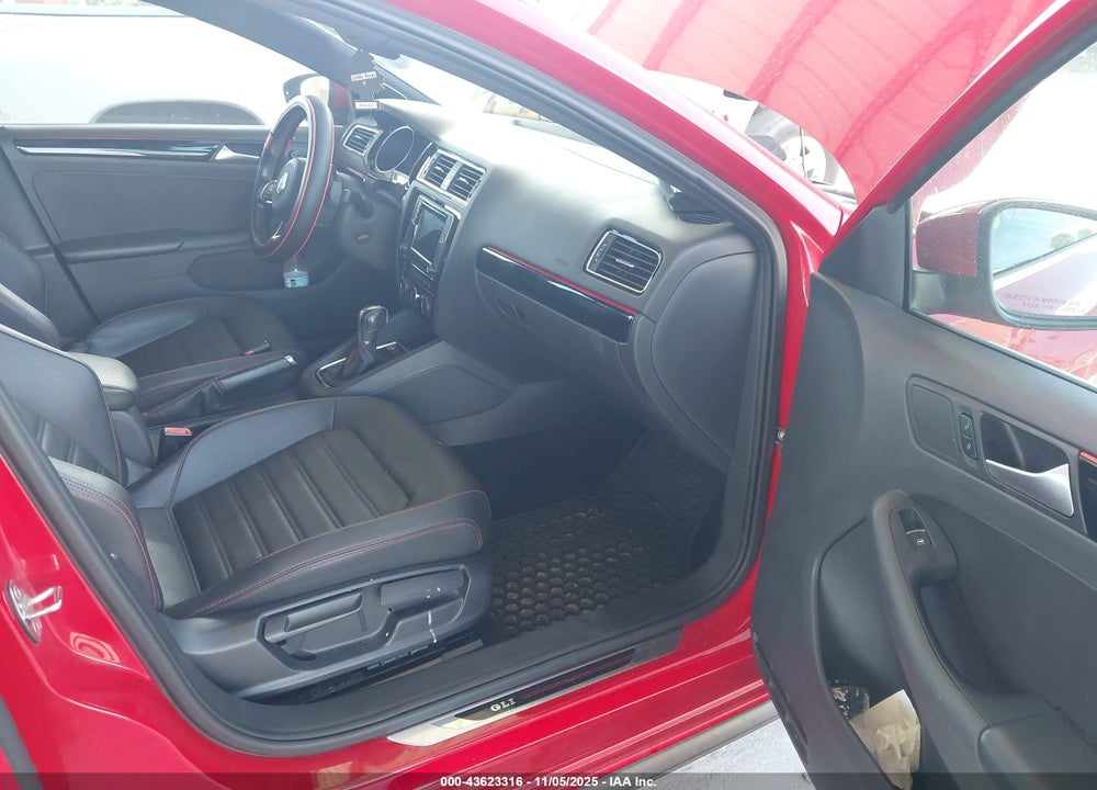 2017 VOLKSWAGEN JETTA GLI VIN: 3VW4T7AJ8HM379389