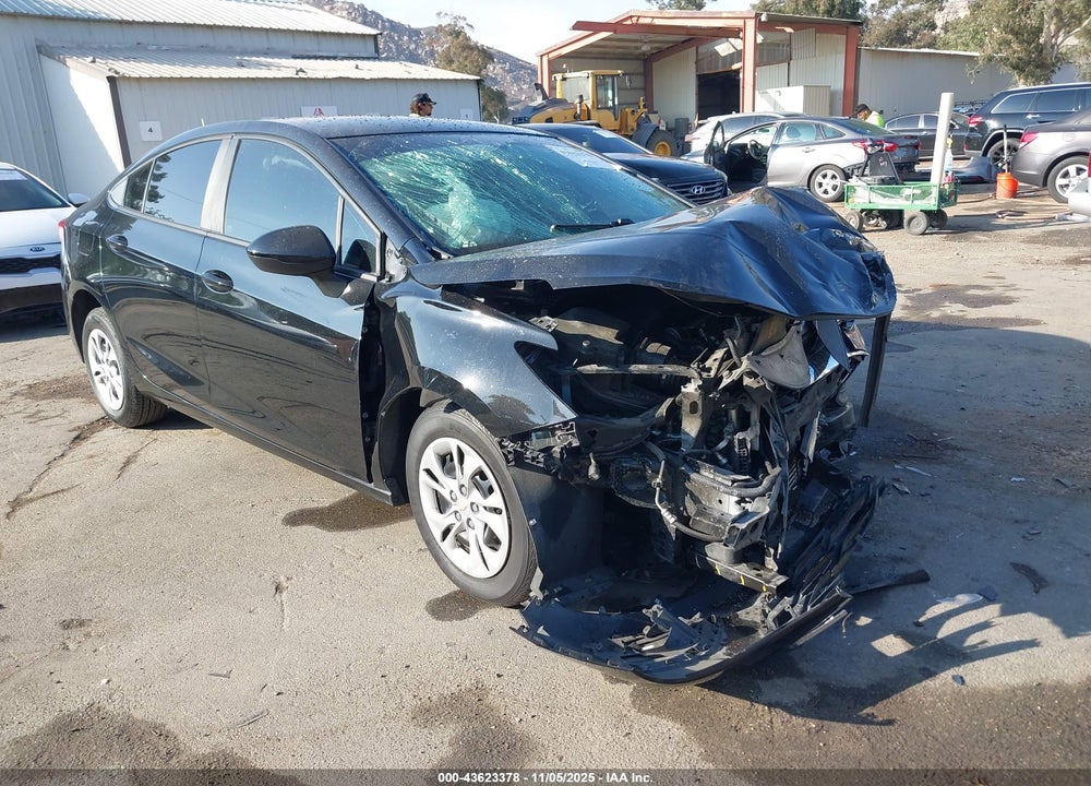 2019 CHEVROLET CRUZE LS VIN: 1G1BC5SM8K7125523