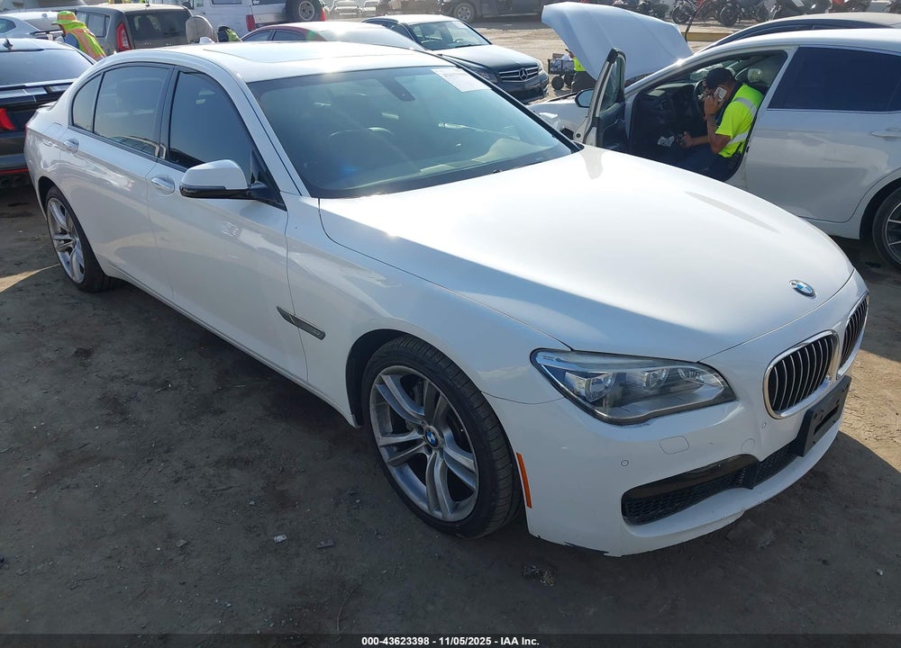 2013 BMW 740LI VIN: WBAYE4C52DD137312