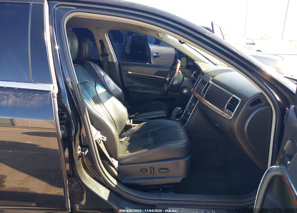2010 LINCOLN MKZ VIN: 3LNHL2GC8AR750409