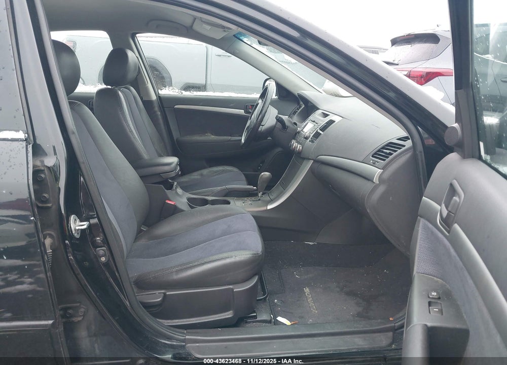 2009 HYUNDAI SONATA VIN: 5NPEU46F39H477518