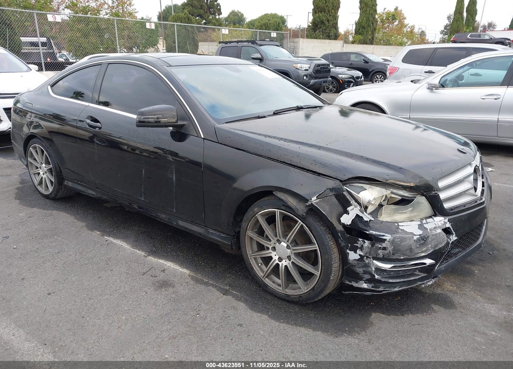 2014 MERCEDES-BENZ C 250 VIN: WDDGJ4HB4EG266988