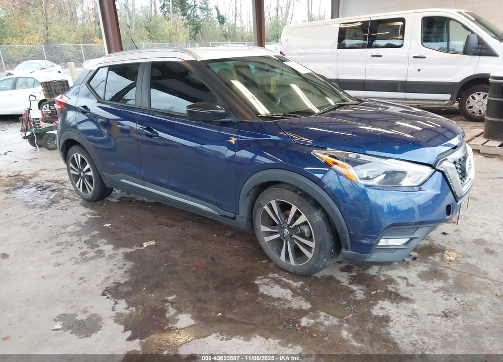 2018 NISSAN KICKS SR VIN: 3N1CP5CU8JL543446