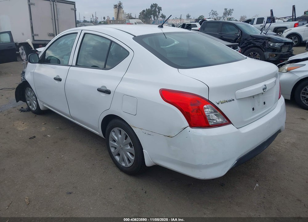 2015 NISSAN VERSA 1.6 S+ VIN: 3N1CN7AP1FL905994