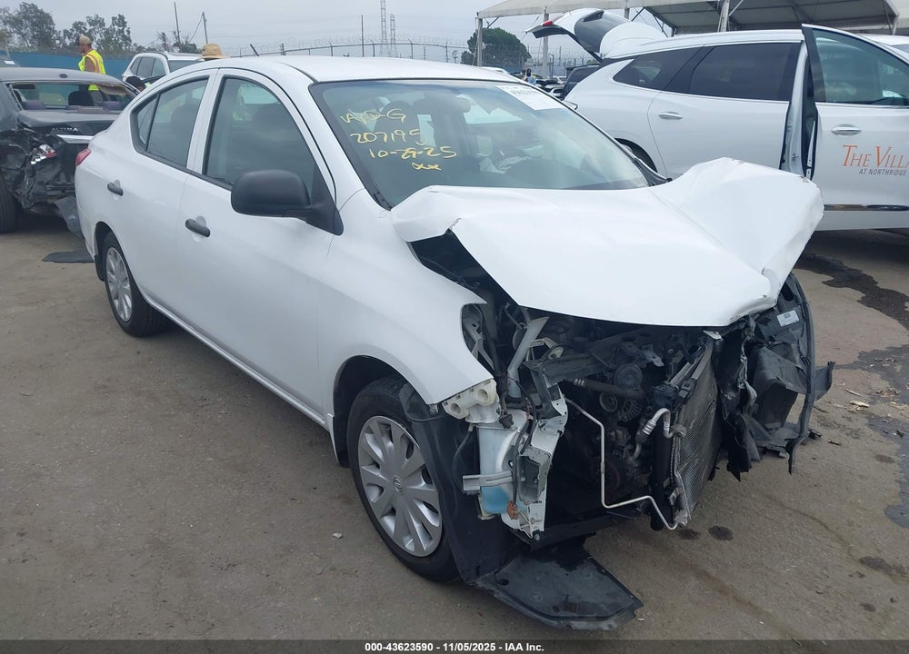 2015 NISSAN VERSA 1.6 S+ VIN: 3N1CN7AP1FL905994