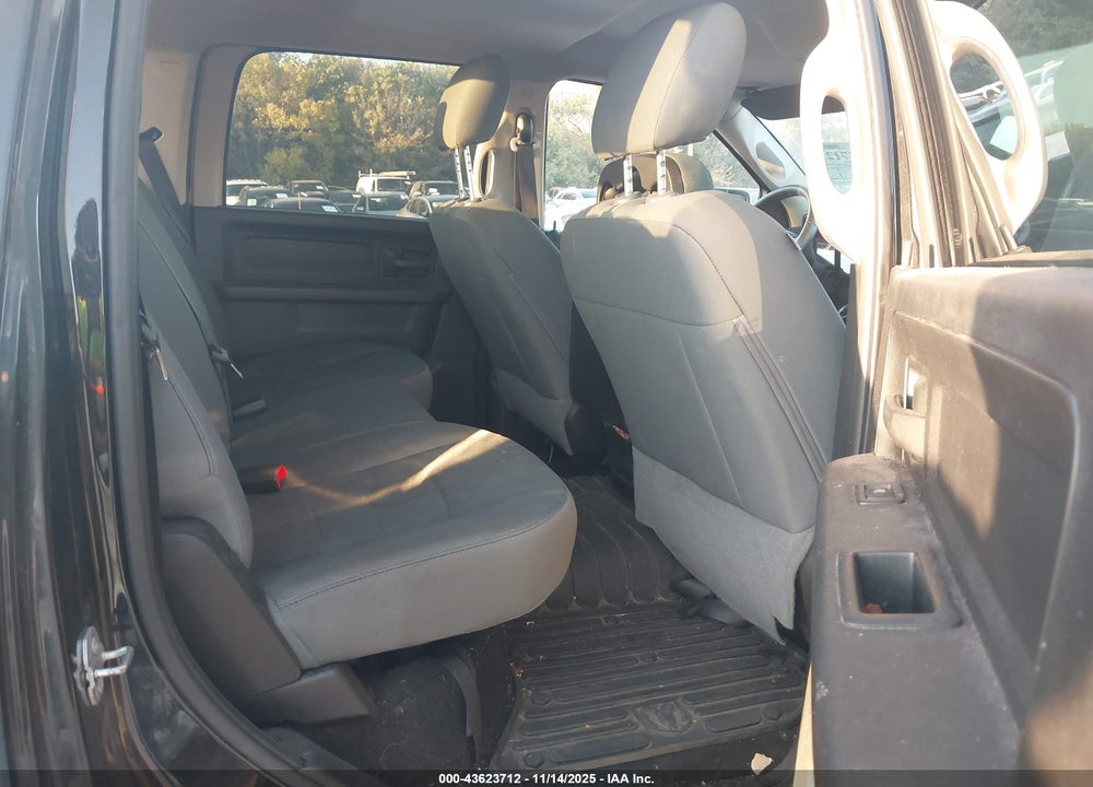 2016 RAM 2500 VIN: 3C6UR5CL8GG133113