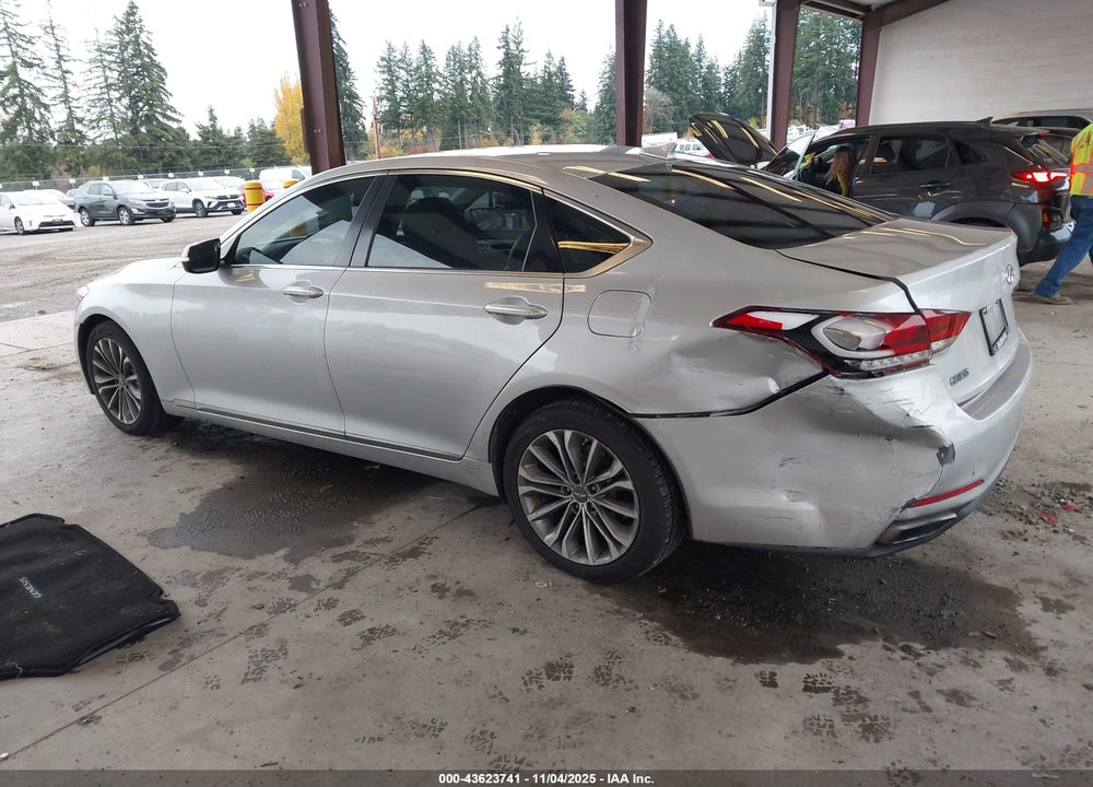 2015 HYUNDAI GENESIS 3.8 VIN: KMHGN4JE1FU043079