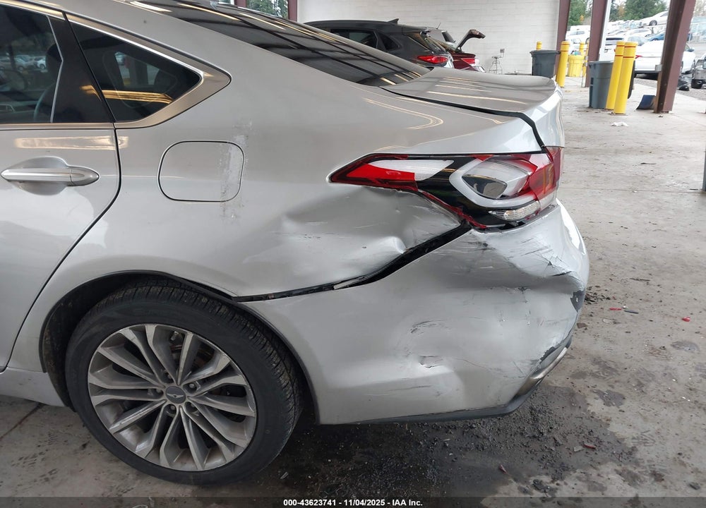 2015 HYUNDAI GENESIS 3.8 VIN: KMHGN4JE1FU043079